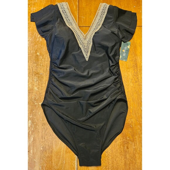 Size Medium One Piece Swimsuit New w/ Tags Black w/built in Bra Blooming Jelly - Picture 1 of 6
